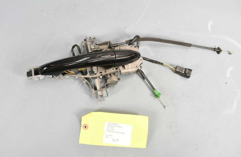 Load image into Gallery viewer, 10-19 Jaguar XJ XJL Front Left Driver Side Exterior Door Handle Keyless Go OEM