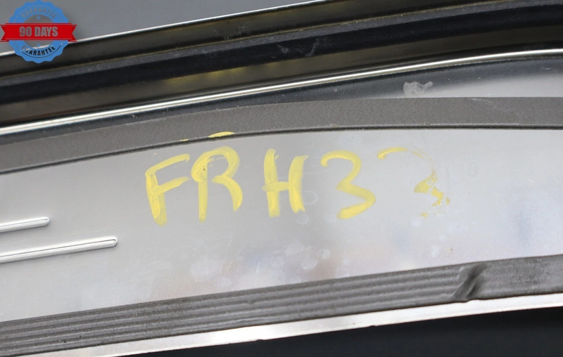 Load image into Gallery viewer, 06-13 Bentley Continental Flying Spur Front Right Passenger Door Step Sill Oem