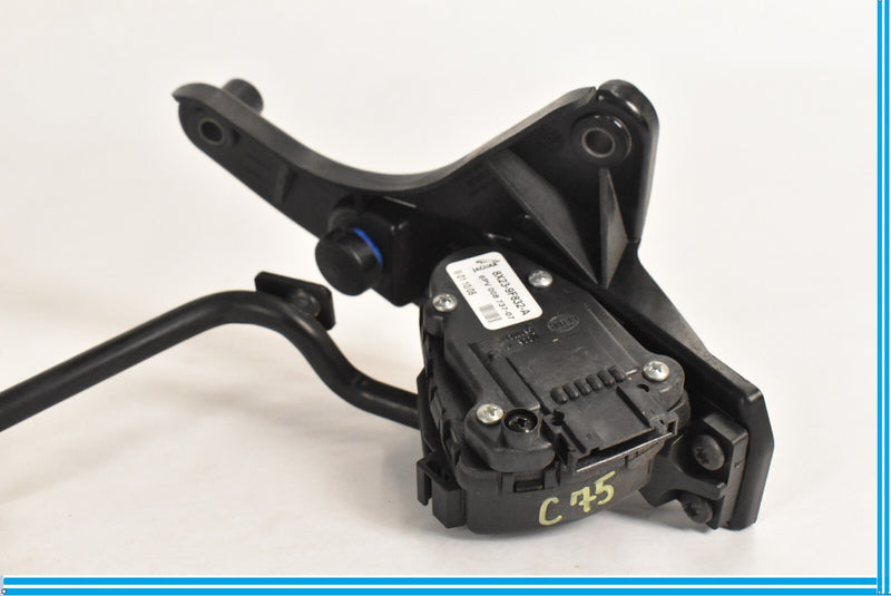 Load image into Gallery viewer, 2009-2011 Jaguar XF Accelerator Gas Pedal 8X239F832A OEM