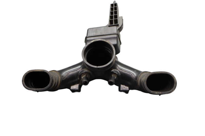 Load image into Gallery viewer, 07-12 Lexus USF40 LS460L Air Cleaner Intake Inlet Resonator Duct Tube Hose Oem