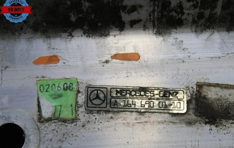 Load image into Gallery viewer, 07-12 Mercedes X164 GL550 GL450 Left & Right Side Running Board Step Panel Oem