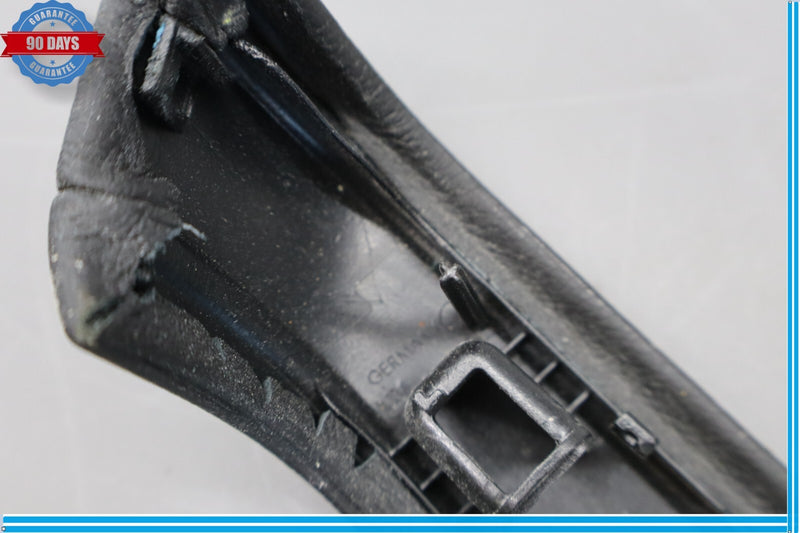 Load image into Gallery viewer, 14-21 Maserati Quattroporte Right Side Door Panel Grab Handle Trim Black Oem