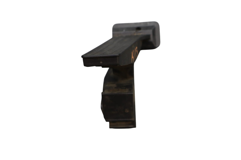 Load image into Gallery viewer, 09-17 BMW 750Li 750Li xDrive Gas Pedal Accelerator Throttle Sensor Black Oem