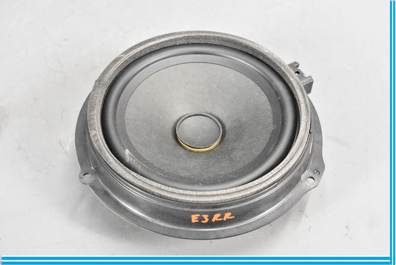 Load image into Gallery viewer, 10-12 Jaguar XJ XJL Rear Right Passenger Side Door Bass Audio Speaker Oem