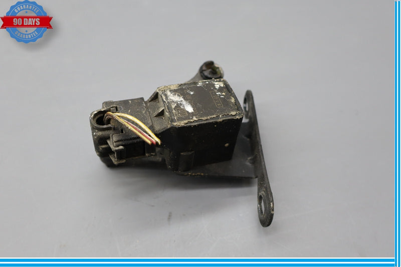 Load image into Gallery viewer, 03-12 Mercedes R230 SL550 SL500 Front Left Side Suspension Level Sensor Oem