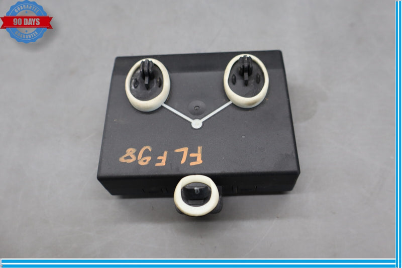 Load image into Gallery viewer, 11-13 Volkswagen VW Touareg Front Left Driver Side Door Control Module Unit Oem
