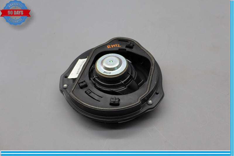 Load image into Gallery viewer, 10-17 Mercedes W207 E350 E550 Front Right Passenger Door Audio Sound Speaker Oem