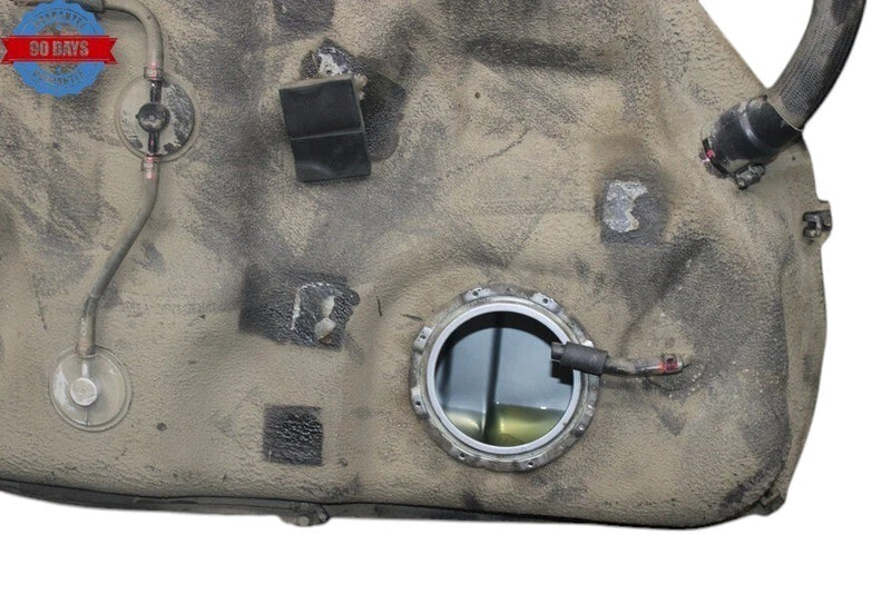 Load image into Gallery viewer, 16-20 Hyundai Genesis Gas Fuel Tank Reservoir Assembly 31150B1510 Oem