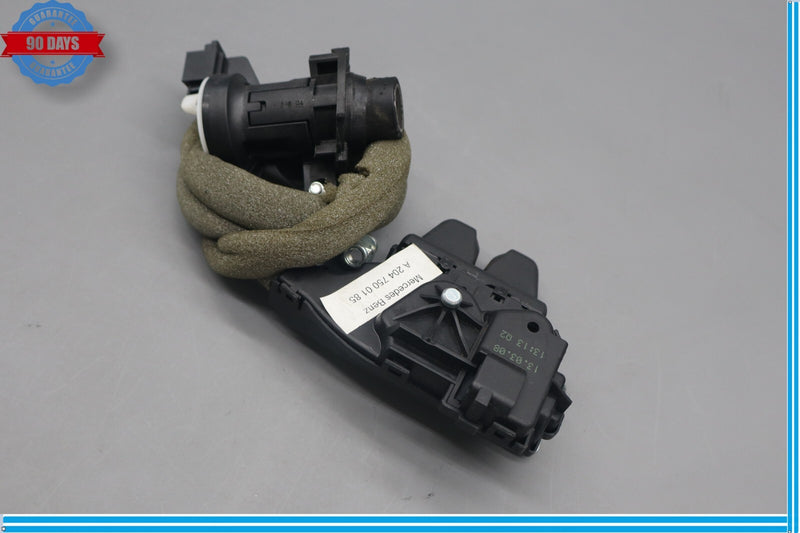 Load image into Gallery viewer, 08-17 Mercedes C300 C350 Trunk Lid Latch Lock Actuator 2047500185 Oem