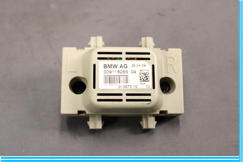 Load image into Gallery viewer, 09-12 BMW 750i 750Li F01 F02 Trap Circuit Antenna Module Oem