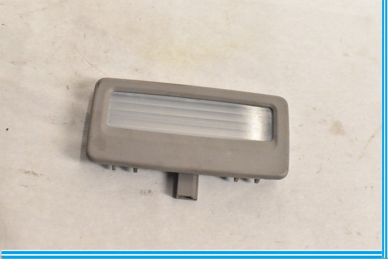 Load image into Gallery viewer, 09-15 BMW 750i 750Li F01 F02 F10 Front Sun Visor Mirror Lamp Light 9163764 Oem