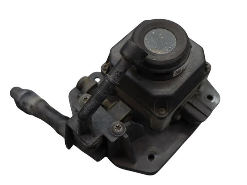 Load image into Gallery viewer, 11-15 Audi A8L Quattro Front Side Night Vision Camera 180° 4H0998552 Oem