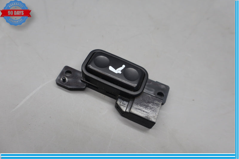 Load image into Gallery viewer, 01-06 Lexus LS430 XF30 Front Left Driver Side Seat Lumbar Control Switch Oem
