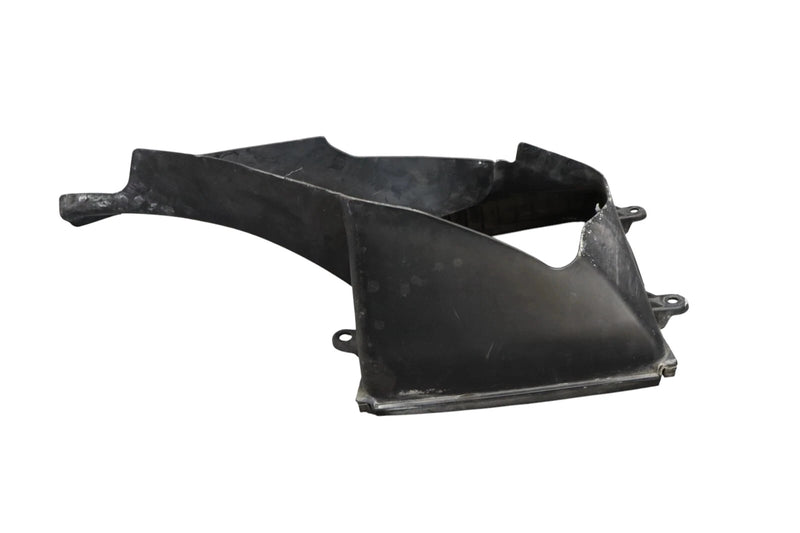 Load image into Gallery viewer, 14-17 Maserati Quattroporte Front Left Side Intercooler Duct Shroud Black Oem
