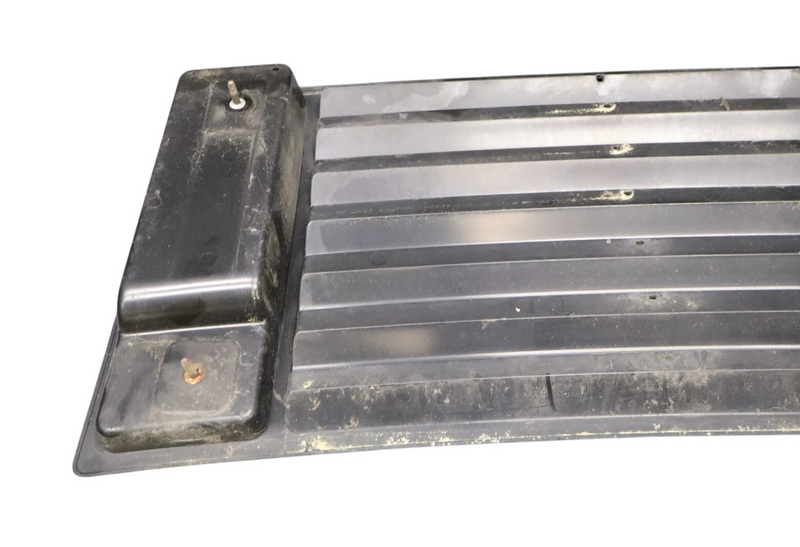 Load image into Gallery viewer, 03-07 Hummer H2 Hood Grille Vent W/Handles Hood Trim Panel Black 25928163 Oem