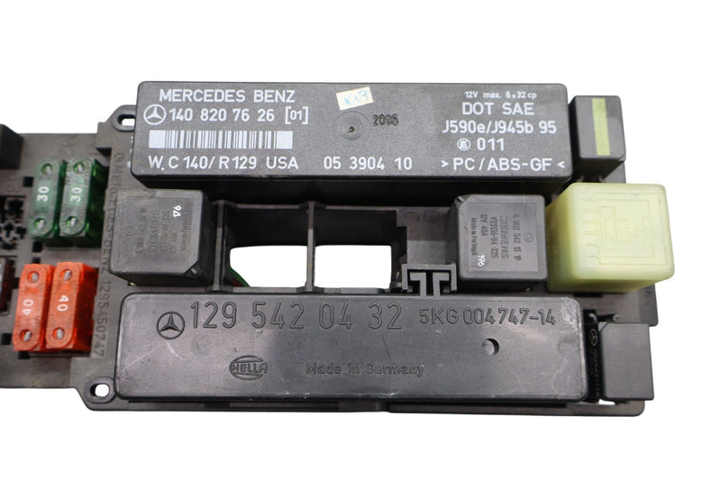 Load image into Gallery viewer, 96-02 Mercedes SL320 SL500 Relay Fuse Box 1295420432 Oem