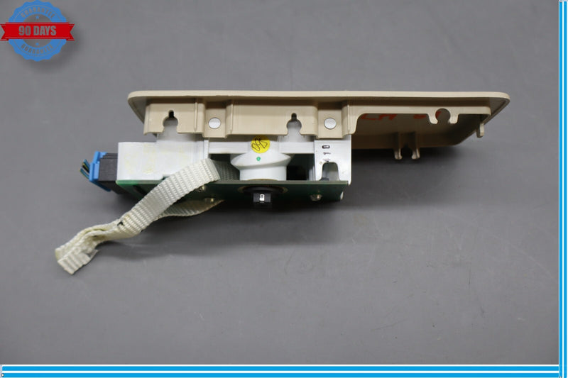 Load image into Gallery viewer, 11-14 Volkswagen VW Touareg Rear Left Driver Side Interior Dome Light Oem