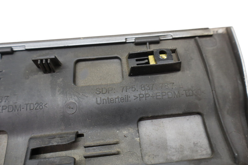 Load image into Gallery viewer, 11-18 Porsche Cayenne 958 Front Left Driver Side Lower Door Molding Blade Oem