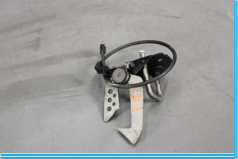 Load image into Gallery viewer, 09-15 BMW 750Li F01 F02 Hood Right Side Lock Latch Striker W/ Cable Oem