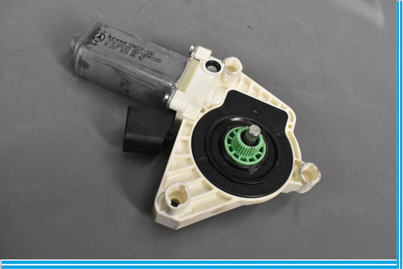 Load image into Gallery viewer, 12-18 Mercedes CLS550 W218 Front Left Driver Door Window Motor Oem