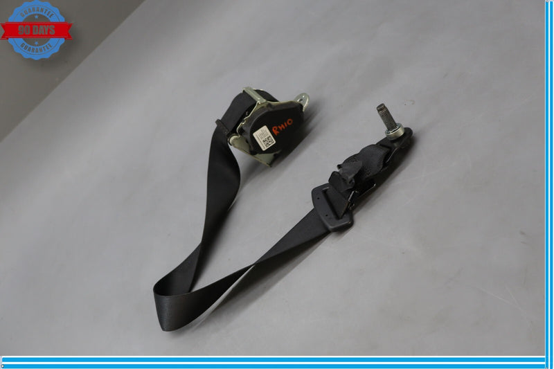 Load image into Gallery viewer, 14-17 Maserati Ghibli Rear Right Side Seatbelt Seat Belt Retractor Black Oem
