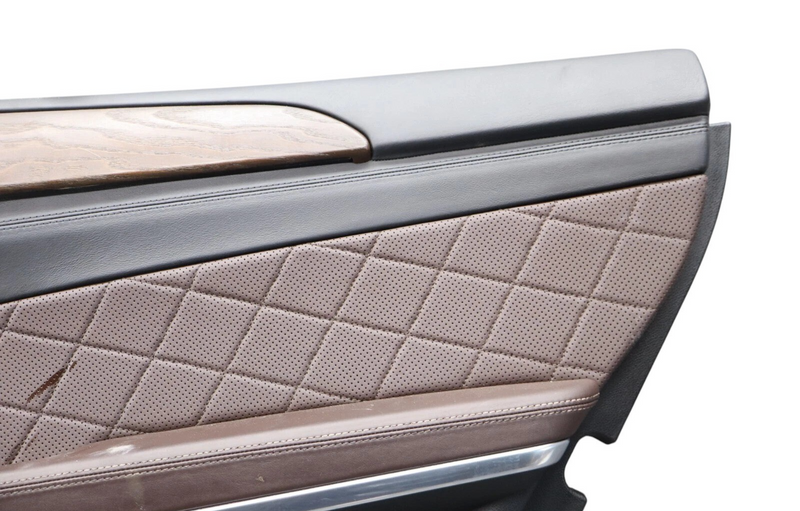 Load image into Gallery viewer, 13-16 Mercedes GL450 GL550 Rear Right Side Interior Door Panel Cover Oem