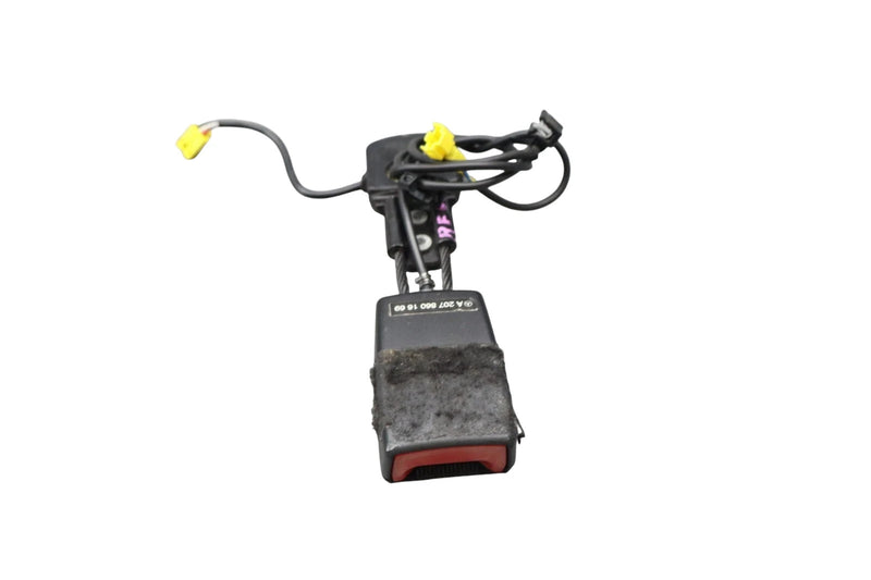 Load image into Gallery viewer, 10-17 Mercedes W204 C250 E350 E550 Front Right Side Seat Belt Buckle Black OEM