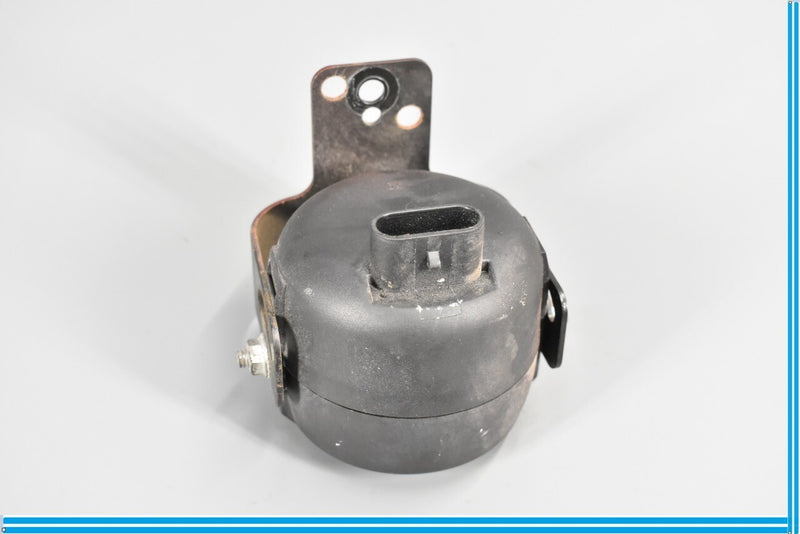 Load image into Gallery viewer, 04-08 Maserati Quattroporte M139 Alarm Horn Siren Assembly W/Bracket Oem