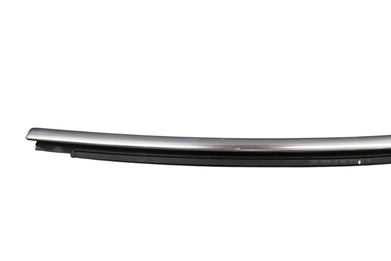 Load image into Gallery viewer, 14-22 Maserati Ghibli M157 Rear Right Door Window Inner Weatherstrip Seal Oem
