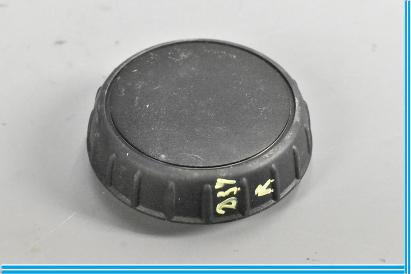 Load image into Gallery viewer, 2016 MERCEDES CLA250 FRONT RIGHT PASSENGER SEAT ADJUST KNOB HANDLE LEVER OEM