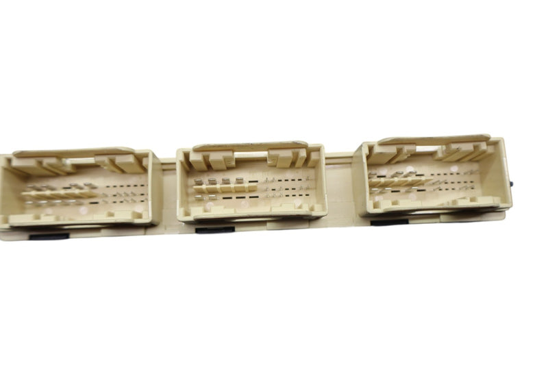 Load image into Gallery viewer, 06-19 Mercedes GL450 ML350 B250e Front Left Door Control Module Unit ECU Oem
