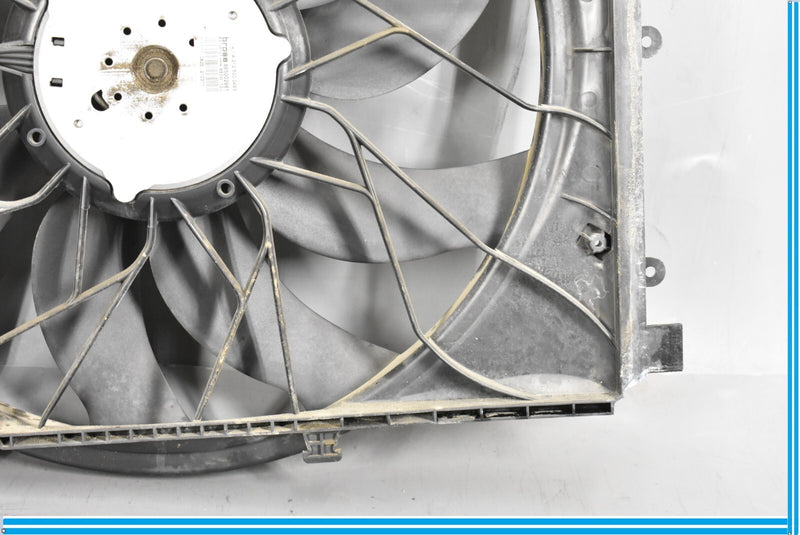 Load image into Gallery viewer, 12-18 Mercedes CLS550 Engine Motor Cooling Fan W/Clutch Oem