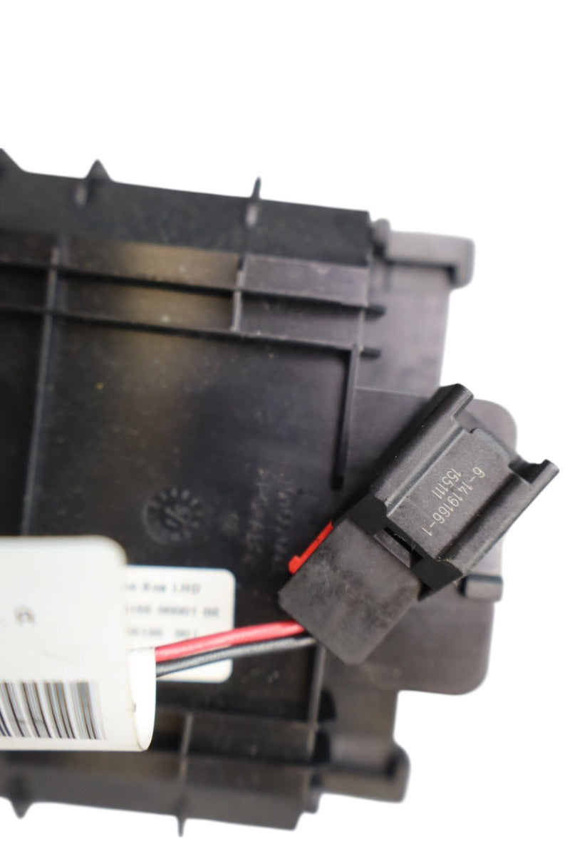 Load image into Gallery viewer, 14-19 Maserati Ghibli Dash AUX USB Phone Storage Box Compartment 670066186 Oem