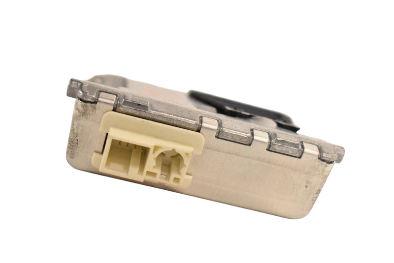 Load image into Gallery viewer, 10-15 Mercedes CLS550 CLS400 Active Lane Assist Front Camera A0009054900 OEM