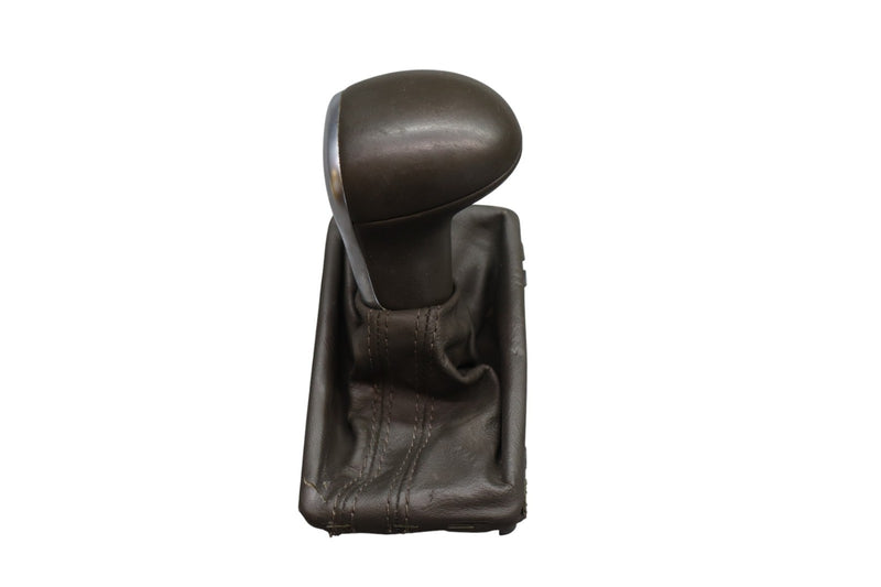 Load image into Gallery viewer, 12-18 Audi A7 A7 Quattro Transmission Gear Shifter Knob W/ Leather Cover Oem