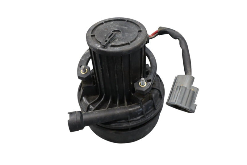 Load image into Gallery viewer, 07-09 Jaguar XK Secondary Air Injection Emissions Smog Pump 6W83-9A486-AA Oem