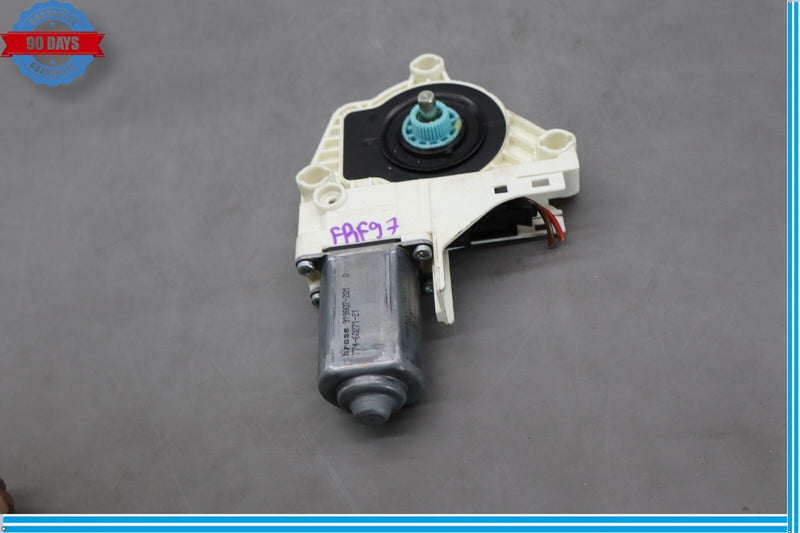 Load image into Gallery viewer, 11-14 Volkswagen VW Touareg Front Right Side Door Window Regulator Motor Oem