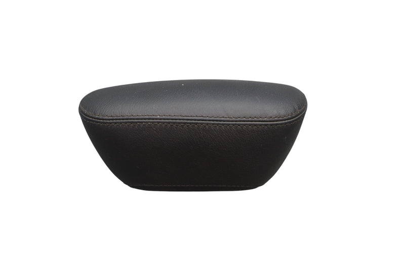 Load image into Gallery viewer, 12-18 Mercedes W218 CLS550 CLS63 Rear Left Or Right Seat Headrest Head Rest Oem