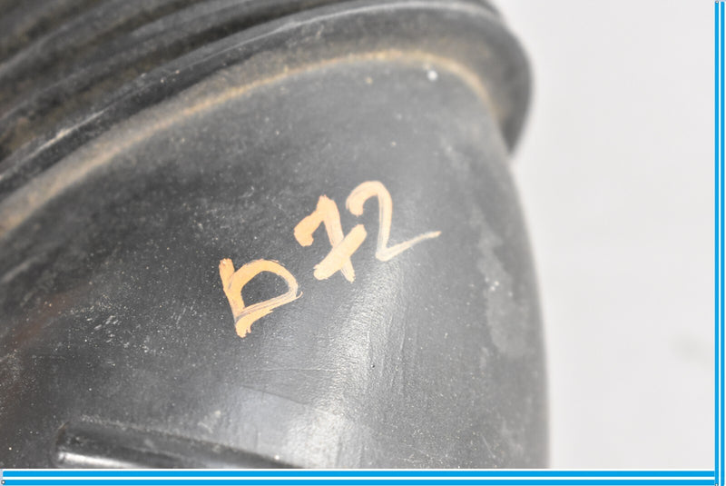 Load image into Gallery viewer, 03-06 Mercedes CL500 S500 S600 S550 Air Intake Duct Pipe Tube Oem