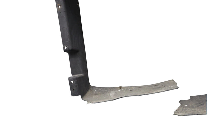 Load image into Gallery viewer, 07-11 Maserati Quattroporte Front Engine Air Duct Conveyor OEM