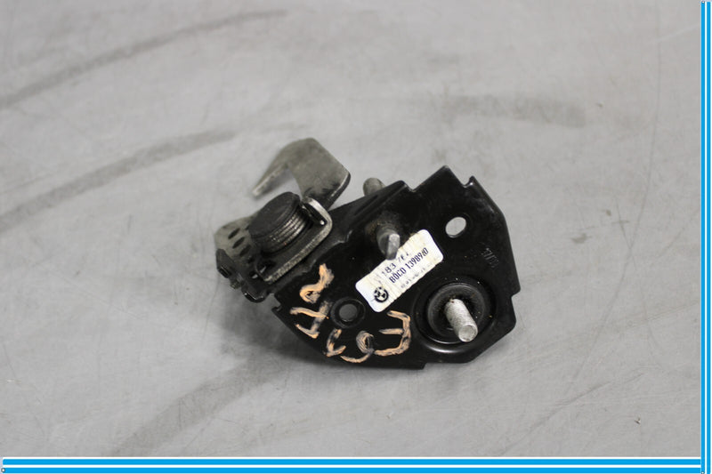 Load image into Gallery viewer, 09-15 BMW 750Li F01 Front Right Passenger Side Bonnet Hood Lock Latch Catch Oem