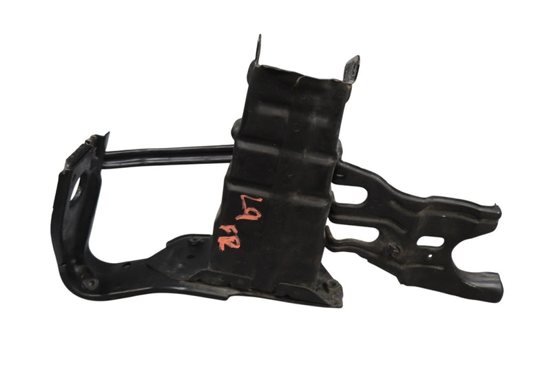 Load image into Gallery viewer, 03-09 Mercedes W209 CLK350 CLK500 Front Right Bumper Reinforcement Bracket Oem