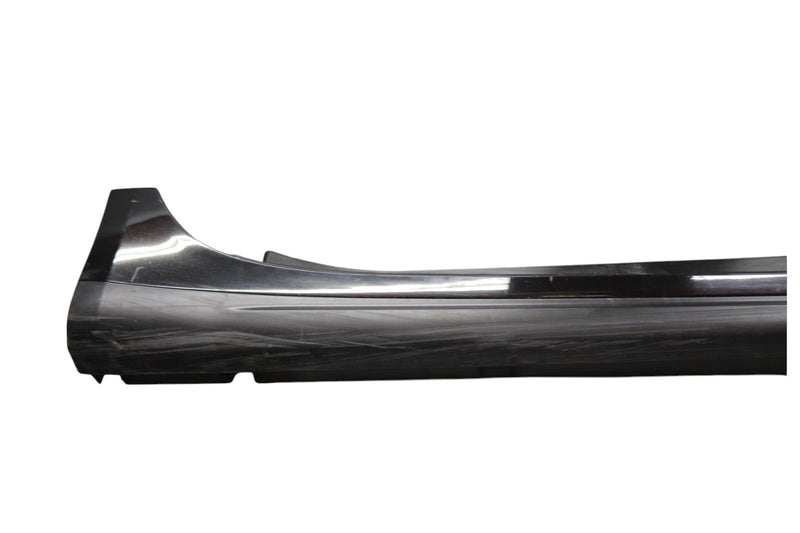 Load image into Gallery viewer, 14-20 Maserati Ghibli M157 Right Side Skirt Rocker Panel Molding 6700288400 OEM