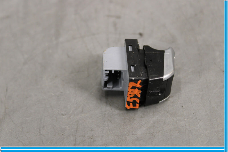 Load image into Gallery viewer, 11-18 Audi A8 Quattro Front Right Passenger Side Door Speaker Grille Cover Oem