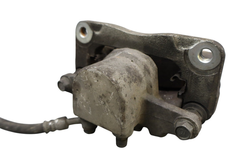 Load image into Gallery viewer, 11-16 Hyundai Equus Rear Right Passenger Side Brake Caliper w/ Pads BC140133 Oem