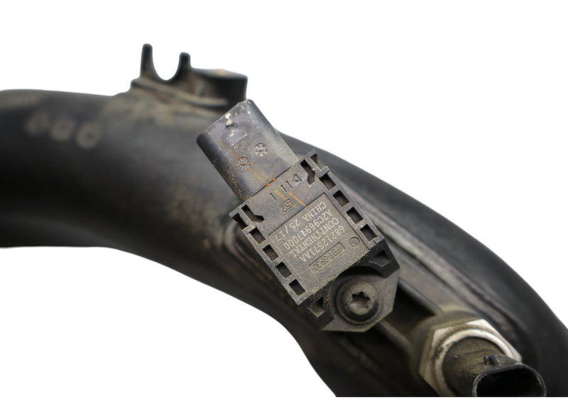 Load image into Gallery viewer, 17-19 Alfa Romeo Giulia Engine Intercooler Hose Tube w/Sensor 05281937 Oem