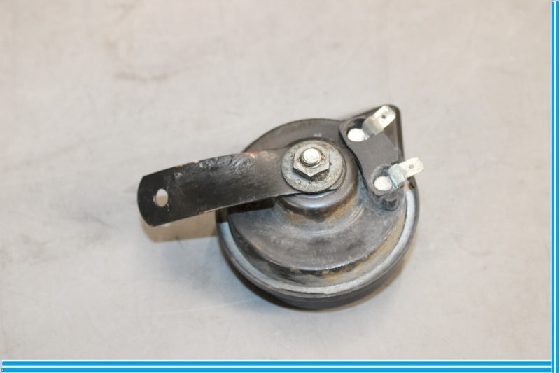 Load image into Gallery viewer, 03-08 Mercedes R230 SL500 Left/Right Side Low/High Tone Horn Oem