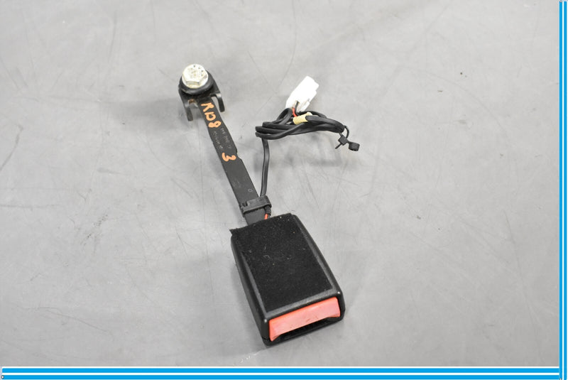 Load image into Gallery viewer, 04-08 Maserati Quattroporte Front Right Seat Belt Buckle Latch Black Oem