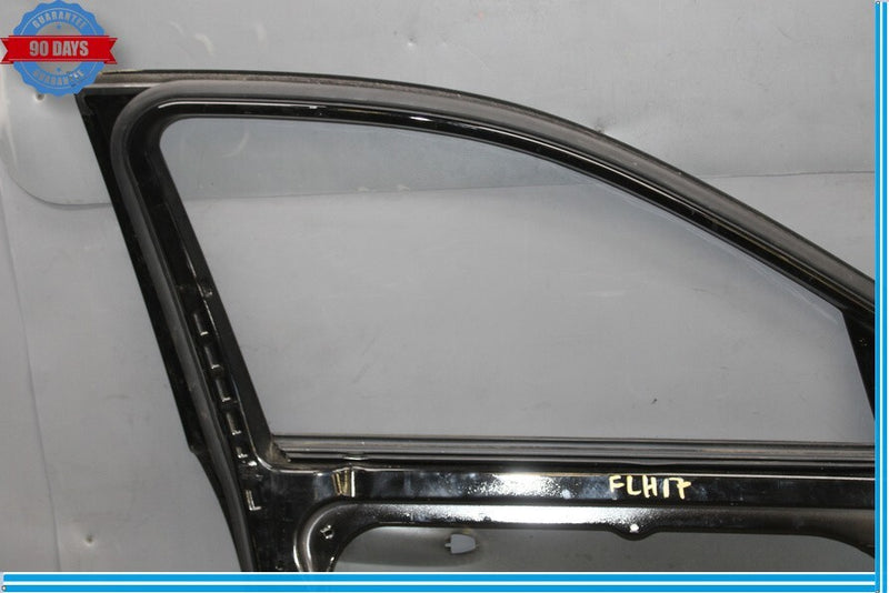 Load image into Gallery viewer, 08-14 Mercedes W204 C250 Sedan Front Left Side Exterior Door Shell Black Oem