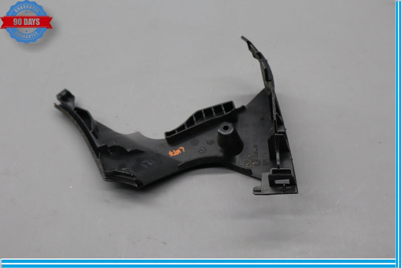 Load image into Gallery viewer, 08-14 Mercedes W204 C350 E350 GLK350 Front Left Side Seat Cover Trim Black Oem